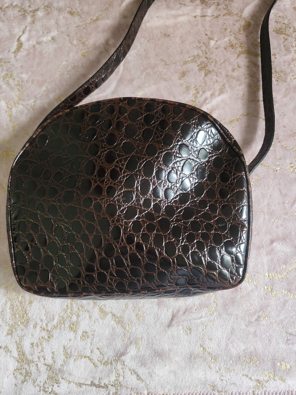 SALVATORE FERRAGAMO | Cross Body Leather Embossed Crocodile Bag - Picture 8 of 16